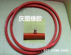 气嘴自动锁紧式充气密